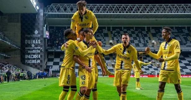 雷火电竞入口 -包含这也行？底特律活塞加时末段迎来里程碑本菲卡转会期状态回暖，赛前尼斯调整名单以备法国杯的词条